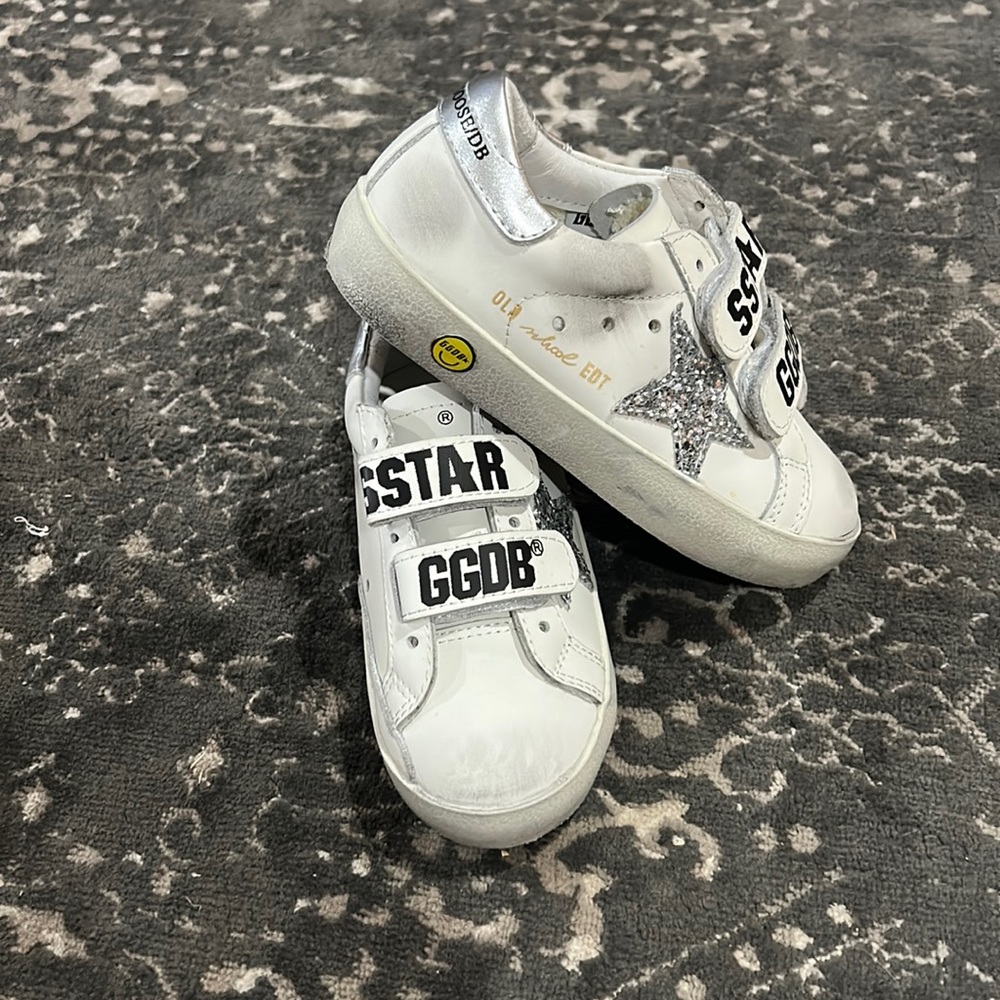 Kids Golden Goose size 27 (size 10)